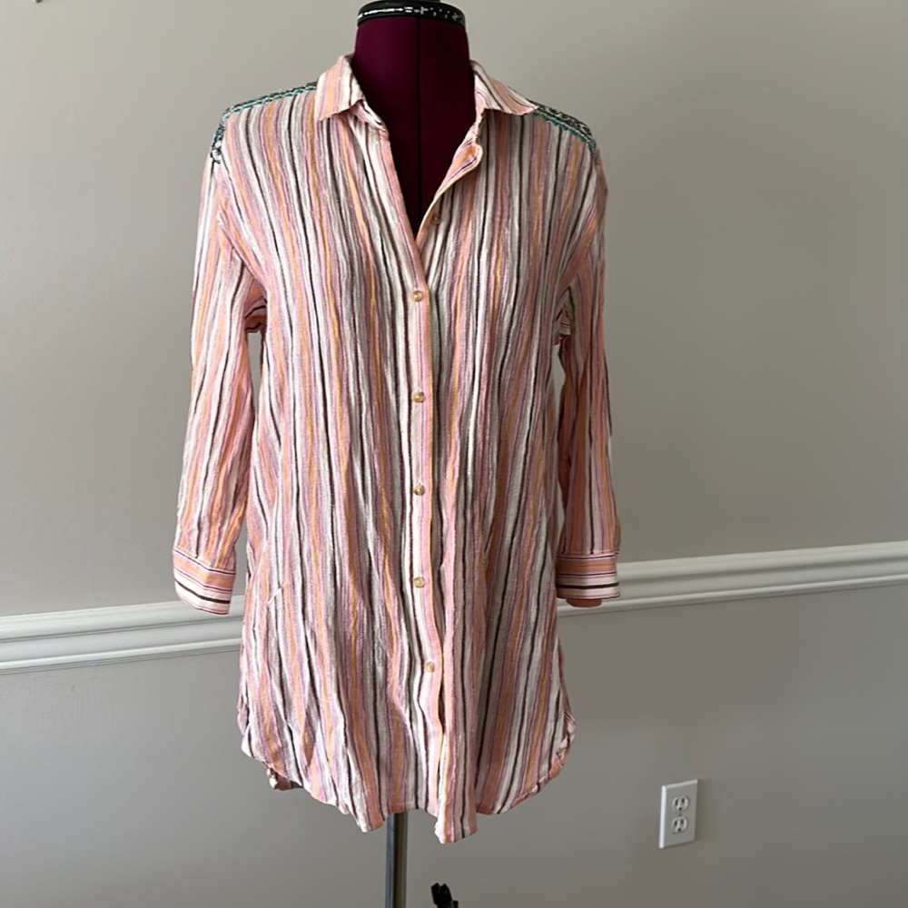 Anthropologie 3/4 Sleeve Button Front Tunic Shirt Pink Akemi + Kin
